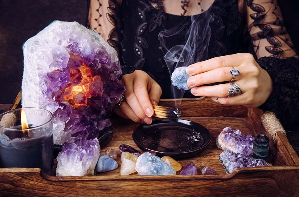 Crystal Kismet How to Cleanse and Charge your Crystals and what is the difference?