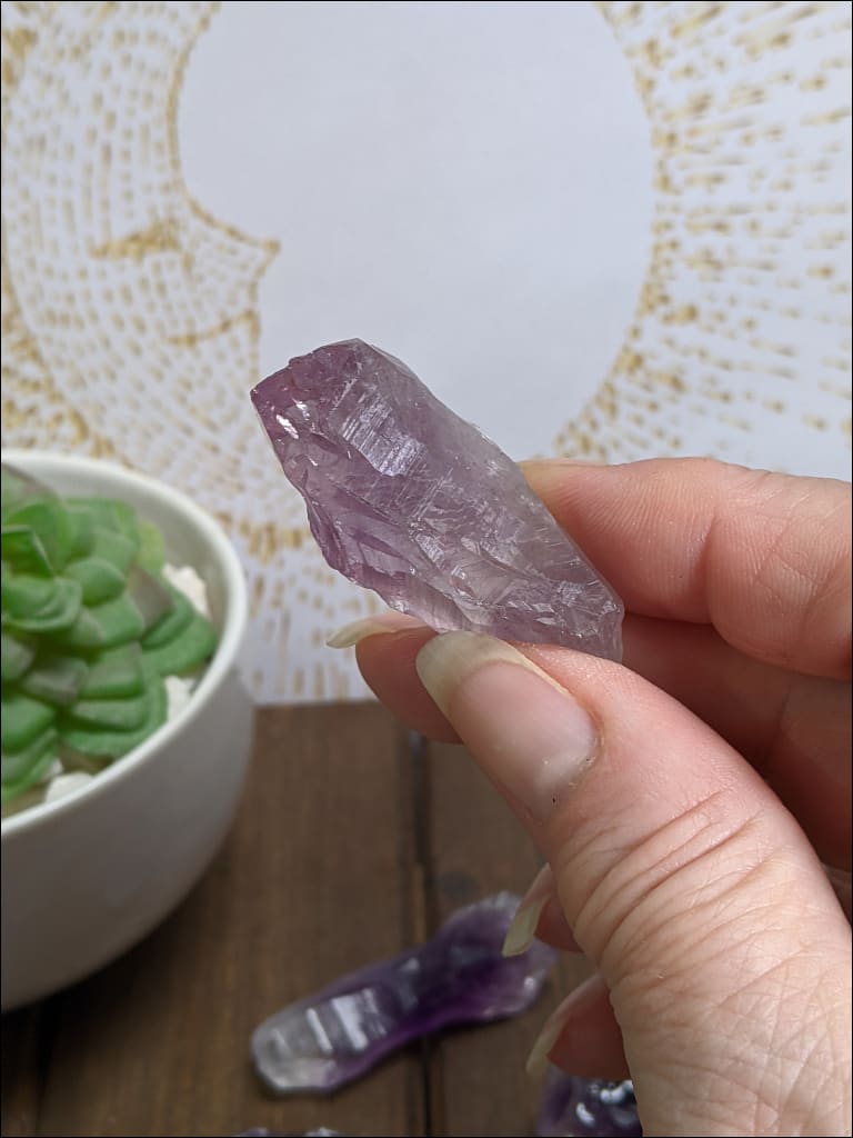 Medium Amethyst Points, Wands Ethically Sourced